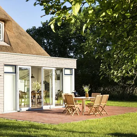 Wildhagen 1 Holiday home *